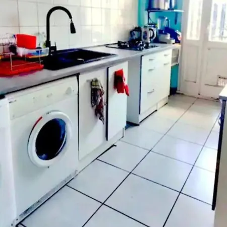 홈스테이 Anglet, Privee, Quartier Calme *