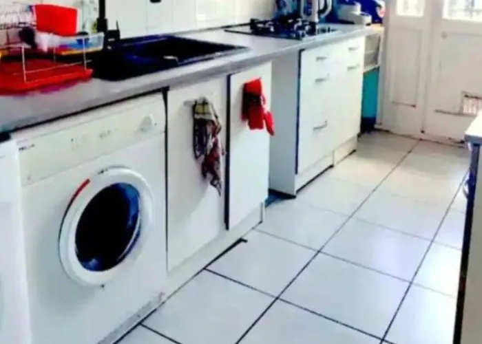 홈스테이 Anglet, Privee, Quartier Calme *